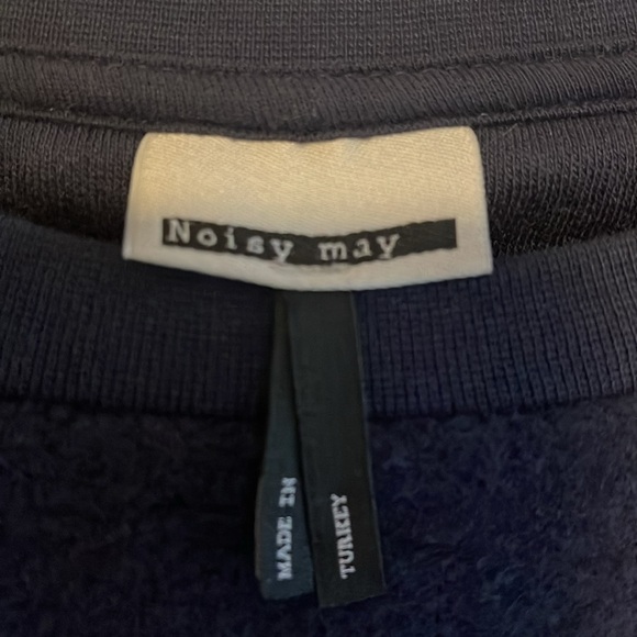 ❤️ FINAL PRICE ❤️ Nashville Sweatshirt by Noisy may - Picture 2 of 5